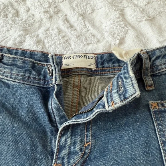 Free People -We The Free ‘ Izzy ‘ Denim Flare Women’s Patch Pocket Jeans Size 24 - Picture 6 of 10